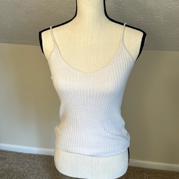 American Eagle Outfitters Tops - American Eagle Women’s White Knit Cotton Bled Tank Top Sz M